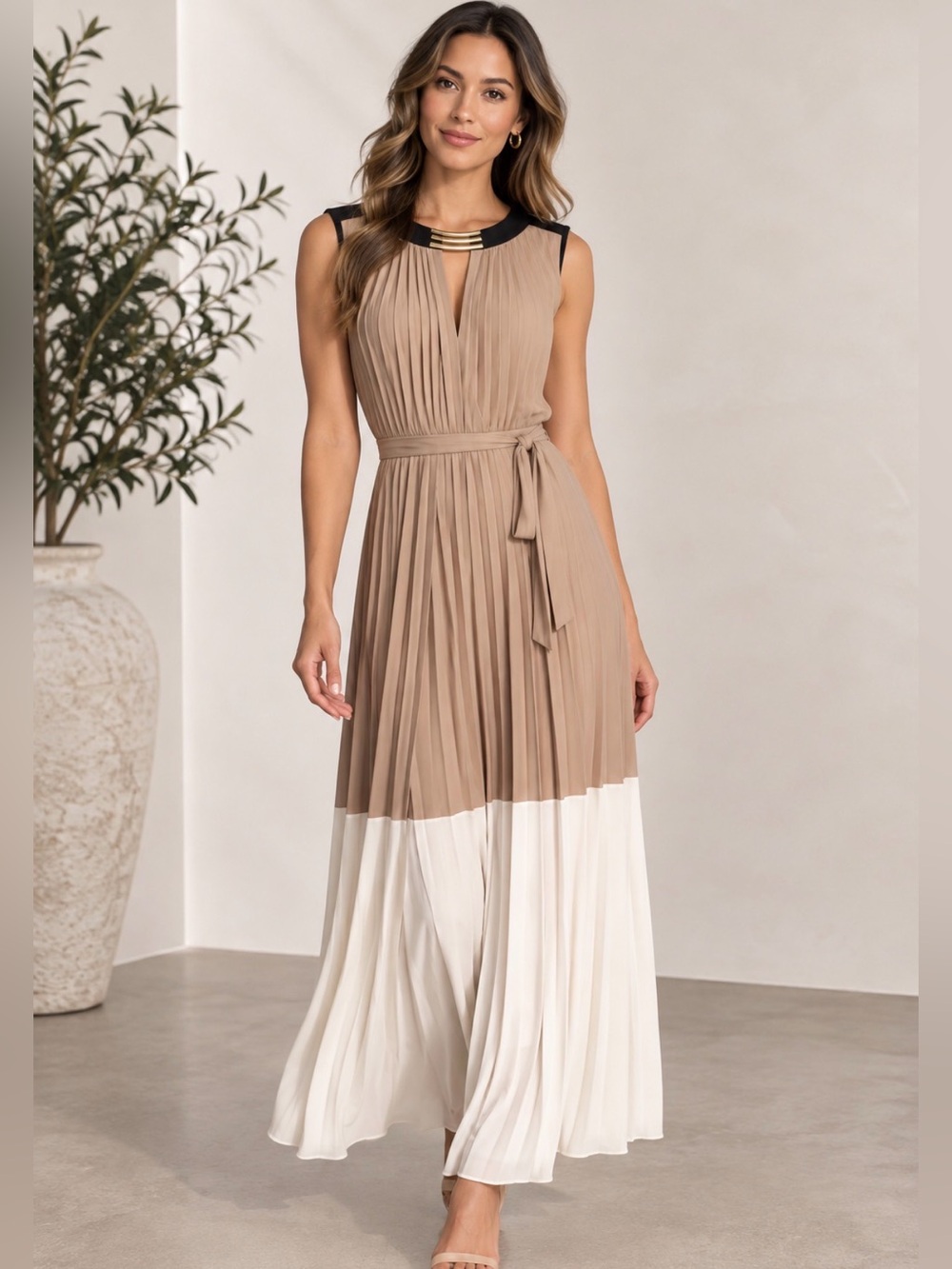 BCBGMAXAZRIA Pleated Colorblock Maxi Dress Gold Detail M